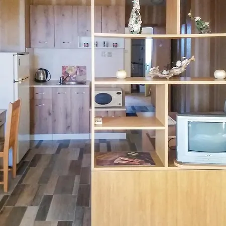 Eight-bedroom Holiday In Feriehus